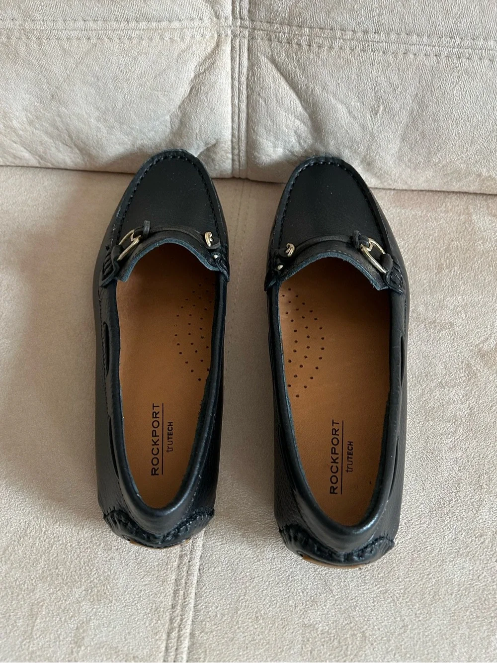 🔥New with Box🔥 Rockport Black Leather Stylish, Comfort Loafer Shoes